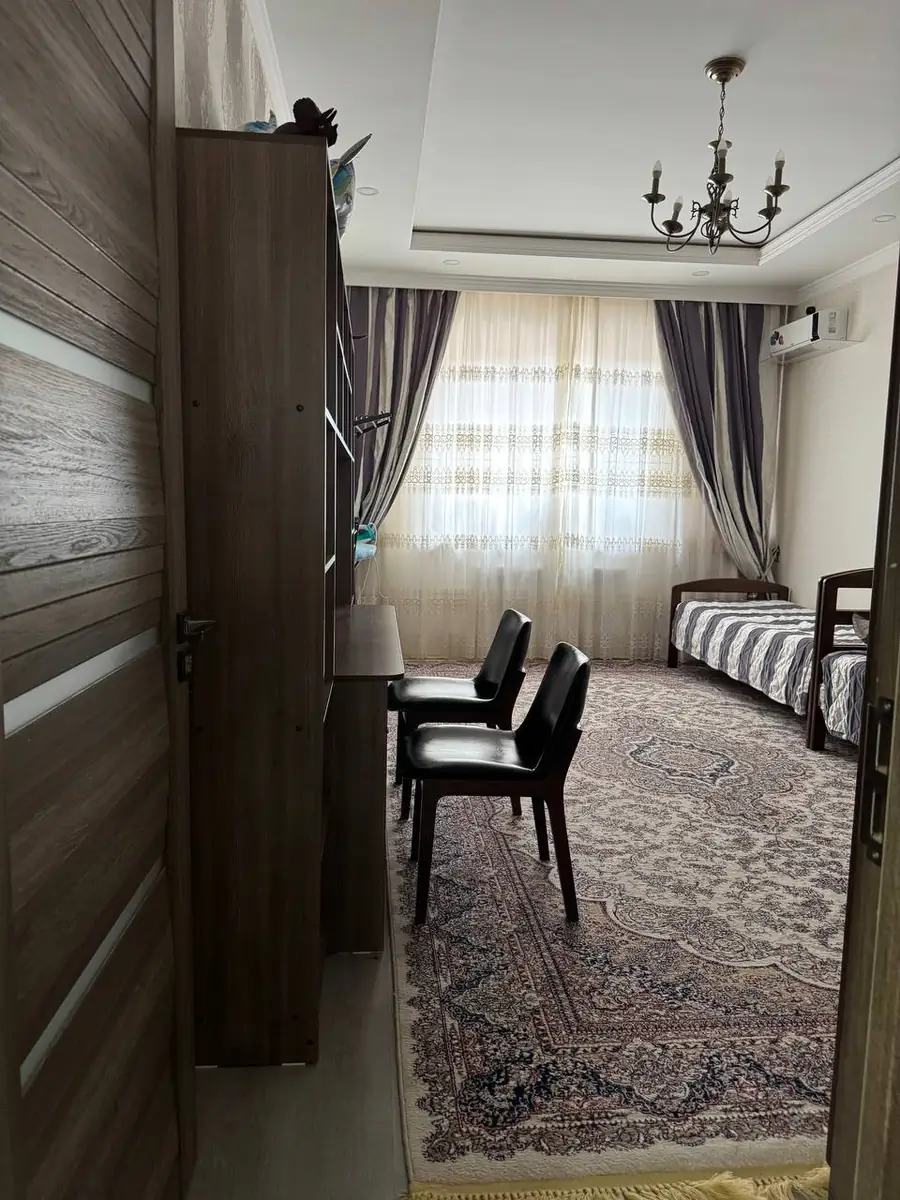 Ijaraga 3 xonali kvartira − 104 m²
