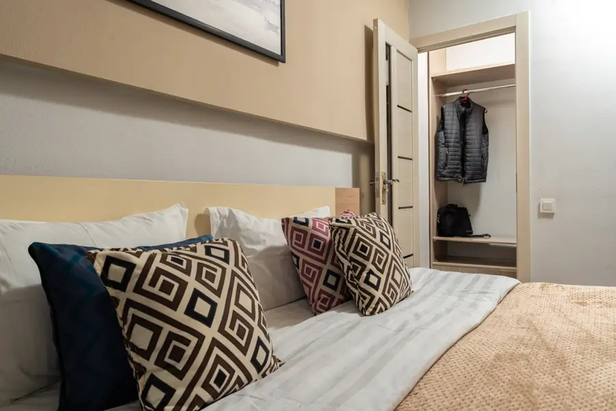 Посуточно 2-комнатная квартира − 75 м²