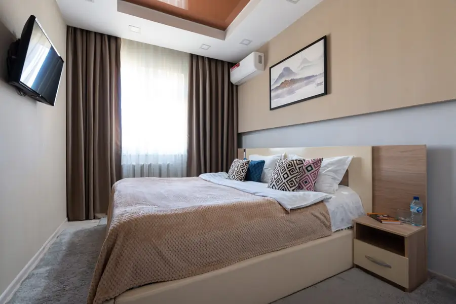 Посуточно 2-комнатная квартира − 75 м²