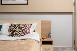 Посуточно 2-комнатная квартира − 75 м²
