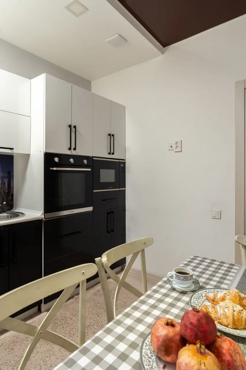 Посуточно 2-комнатная квартира − 75 м²