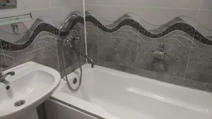 2 xonali kvartira sotiladi − 50 m²