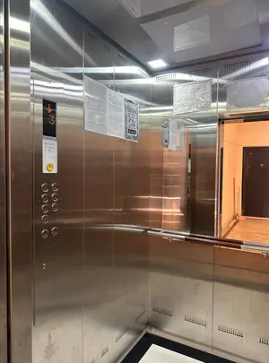 Сдается 2-комнатная квартира − 58 м²