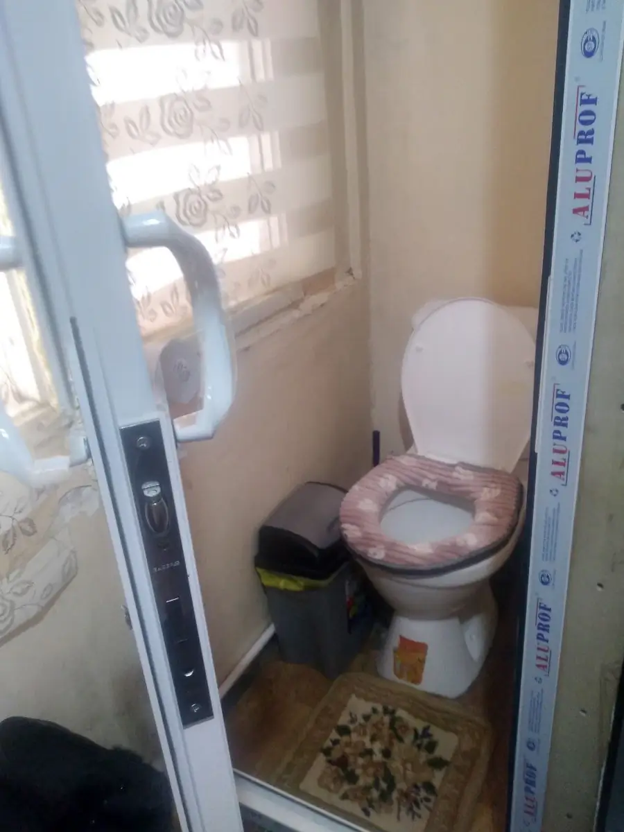 1 xonali kvartira sotiladi − 23 m²