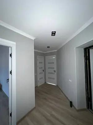 Продается 3-комнатная квартира − 68 м²