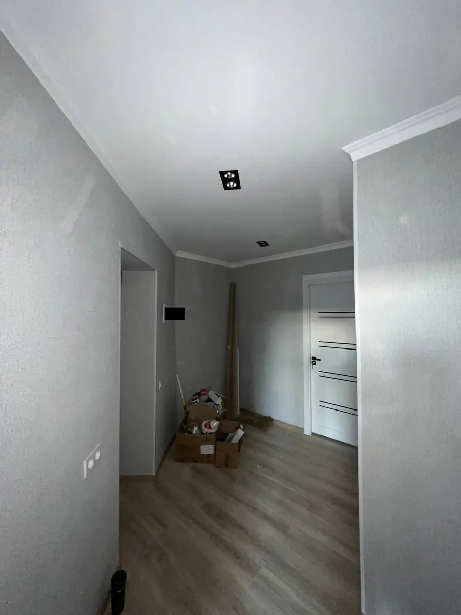 Продается 3-комнатная квартира − 68 м²