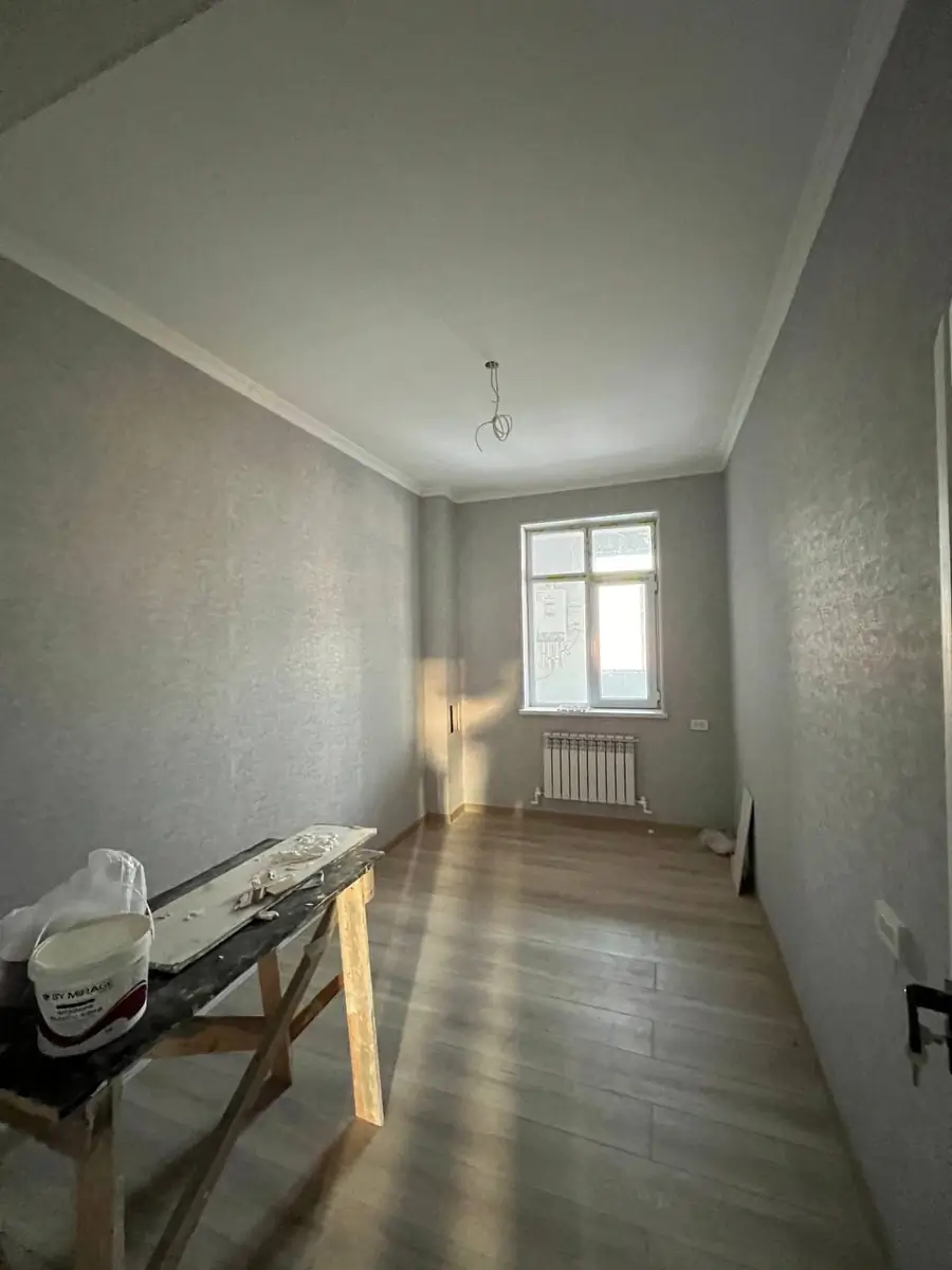 Продается 3-комнатная квартира − 68 м²