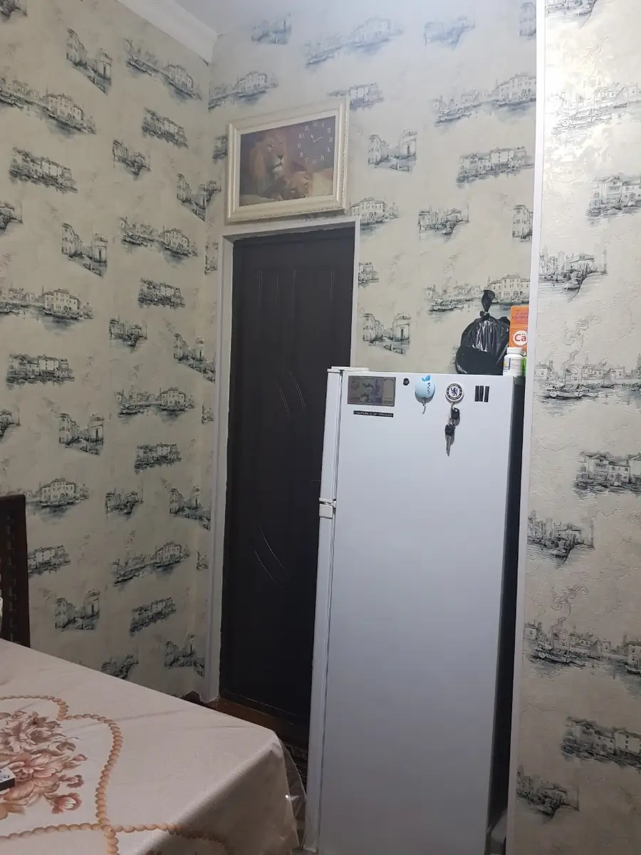 1 xonali kvartira sotiladi − 41 m²