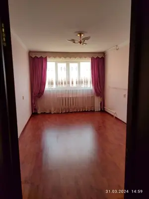 Более 5 xonali kvartira sotiladi − 141 m²