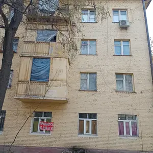 2 xonali kvartira − 37 m², 1/4 qavat