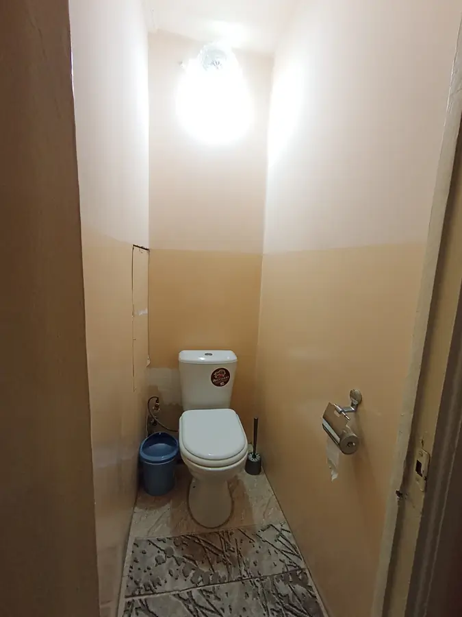 2 xonali kvartira sotiladi − 60 m²