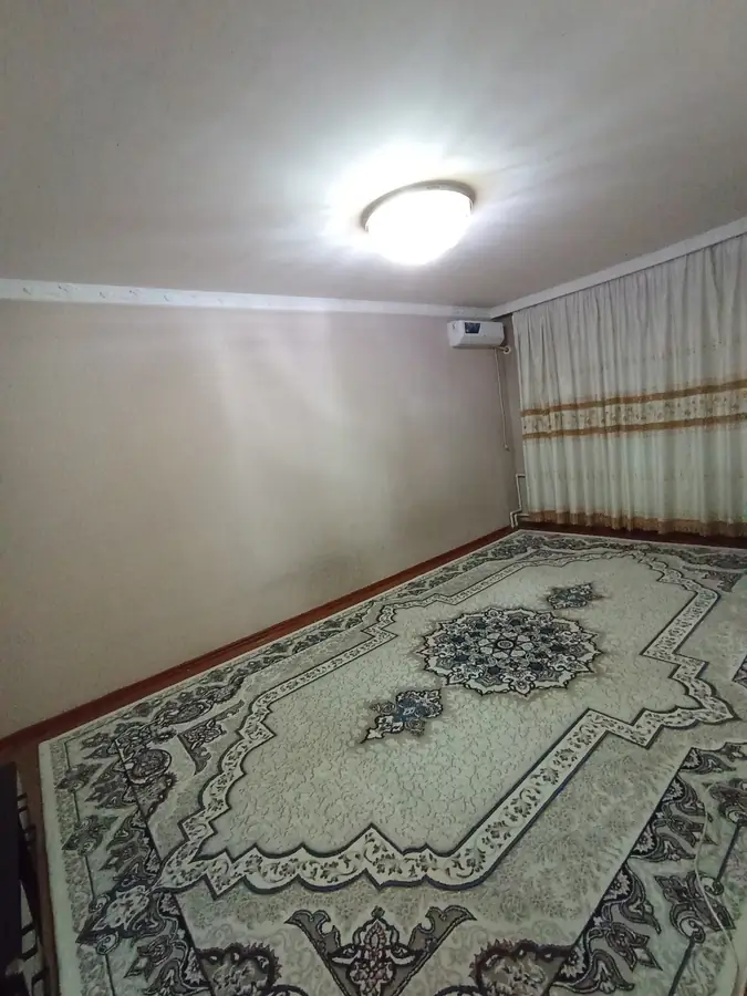 2 xonali kvartira sotiladi − 60 m²