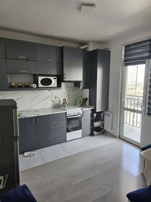 Сдается 1-комнатная квартира − 36 м²