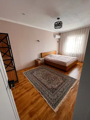 Ijaraga 4 xonali kvartira − 92 m²