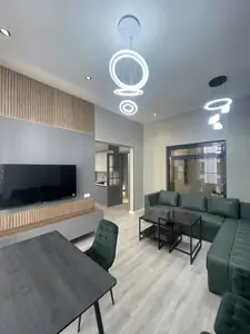 Ijaraga 2 xonali kvartira − 73 m²