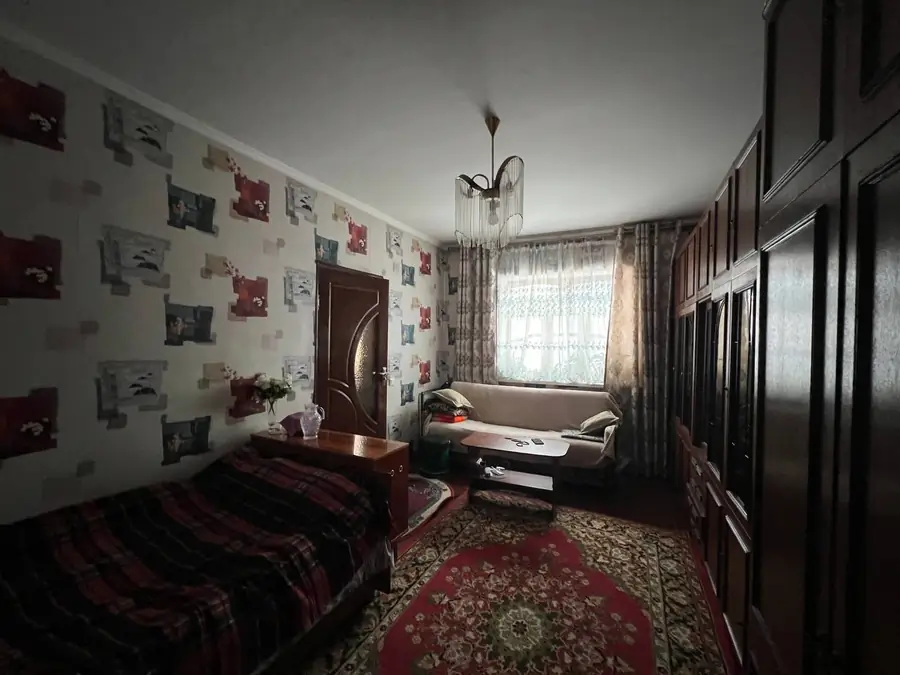2 qavatli uy sotiladi − 160 m²