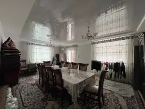 2 qavatli uy sotiladi − 160 m²