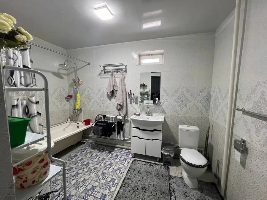 2 qavatli uy sotiladi − 160 m²