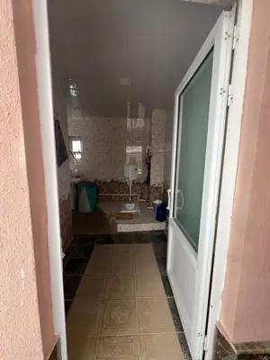 2 qavatli uy sotiladi − 160 m²
