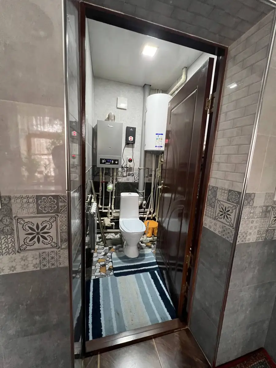 2 qavatli uy sotiladi − 160 m²