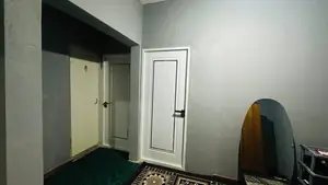 Продается 4-комнатная квартира − 99 м²