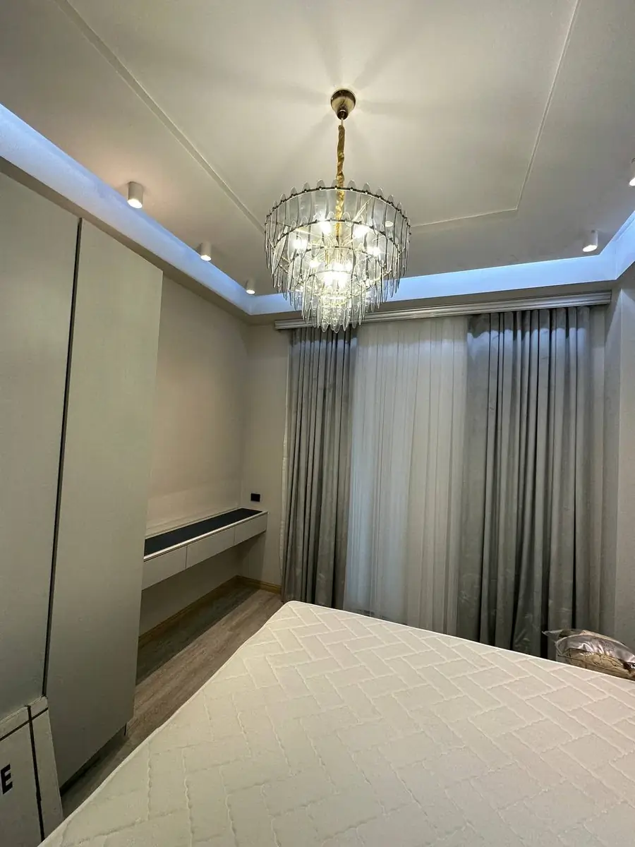 3-комнатная квартира − 83 м², 6/11 этаж