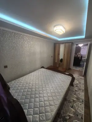 2 xonali kvartira sotiladi − 49.5 m²