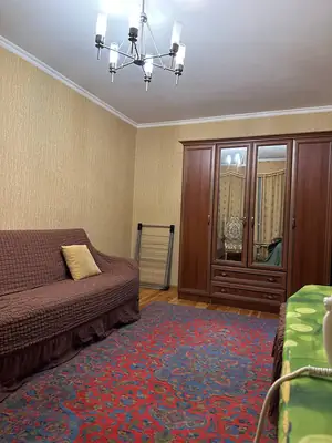 Продается 1-комнатная квартира − 27 м²