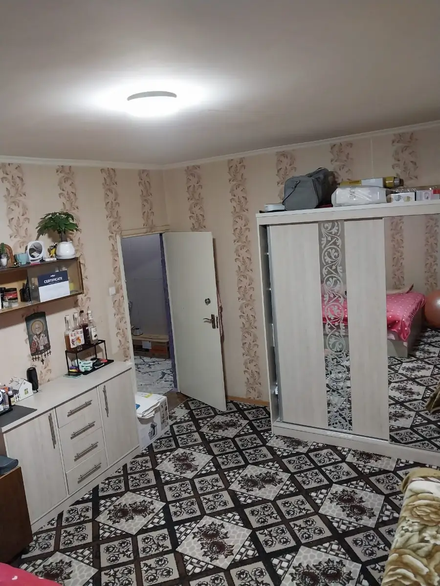 3 xonali kvartira sotiladi − 96.2 m²