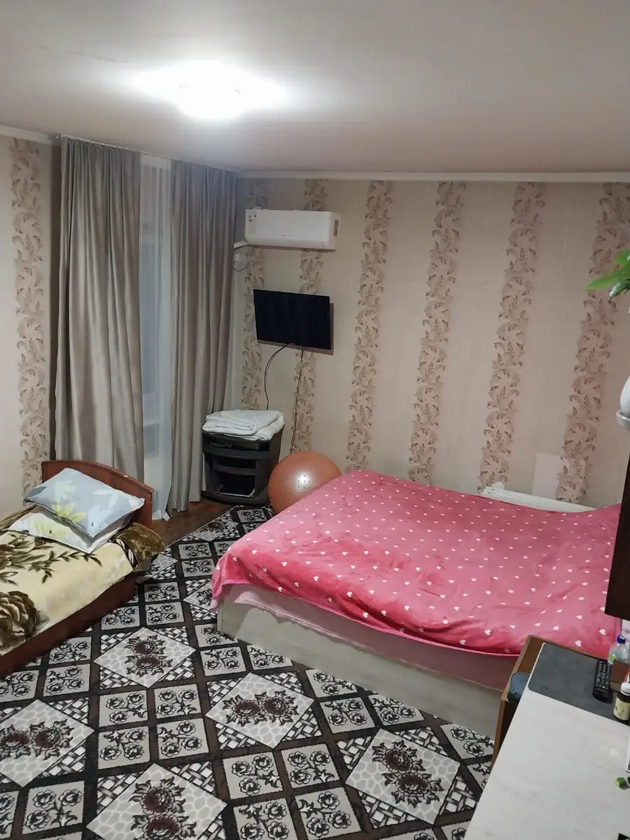 3 xonali kvartira sotiladi − 96.2 m²