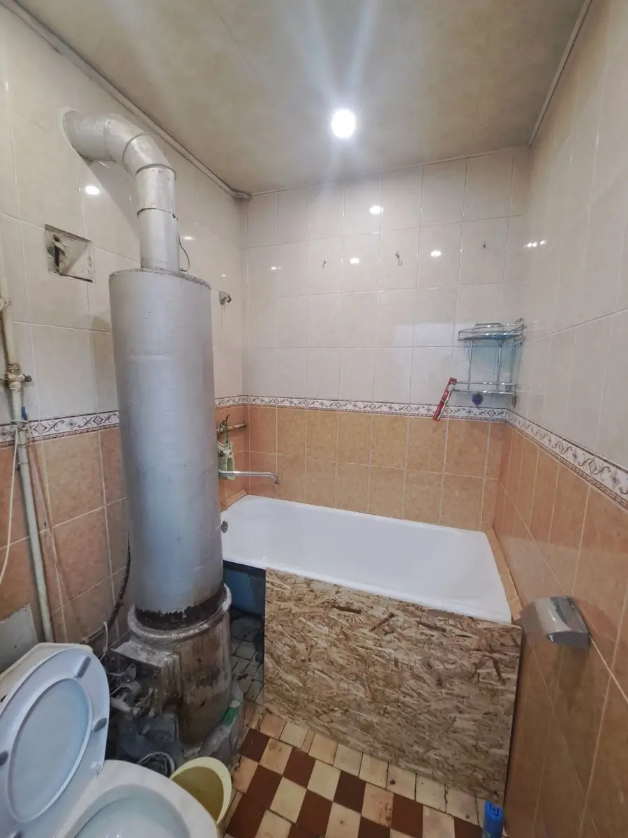 2 xonali kvartira sotiladi − 56 m²