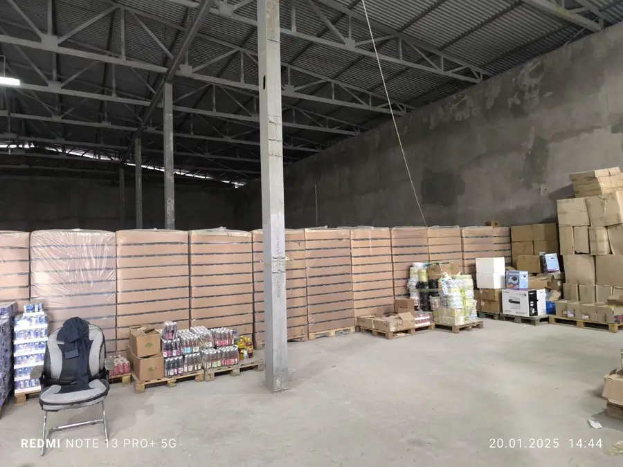Склад − 900 м², 1/1 этаж