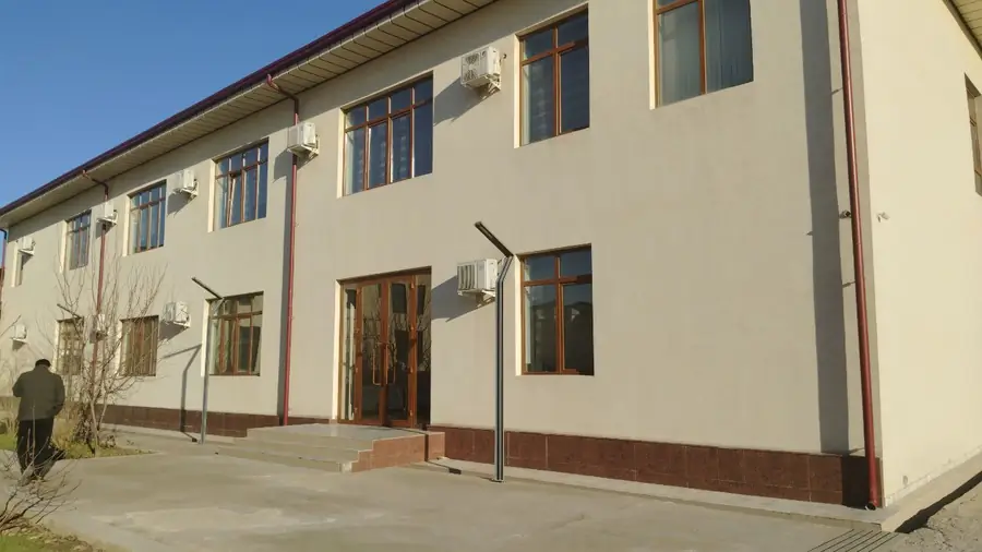 Ijaraga ofis − 248 m²