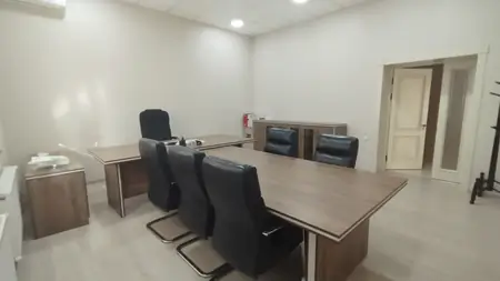 Ofis − 248 m², 2/2 qavat