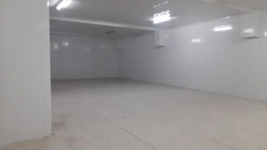 Склад − 800 м², 1/3 этаж