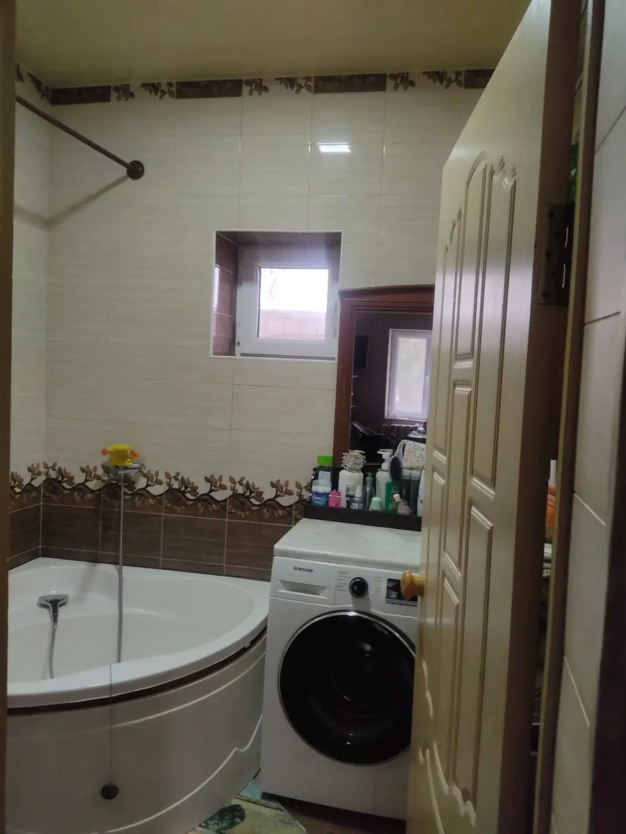 2 qavatli uy sotiladi − 150 m²