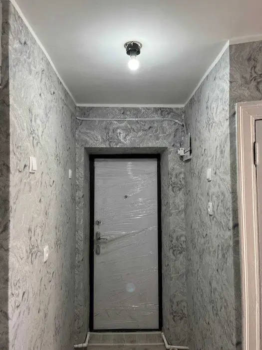 Продается 3-комнатная квартира − 70.2 м²