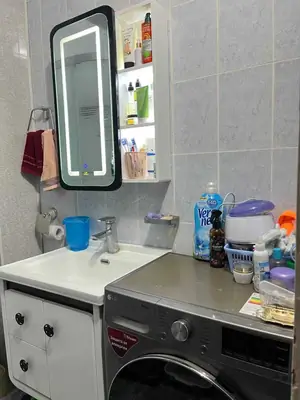 Продается 3-комнатная квартира − 78 м²