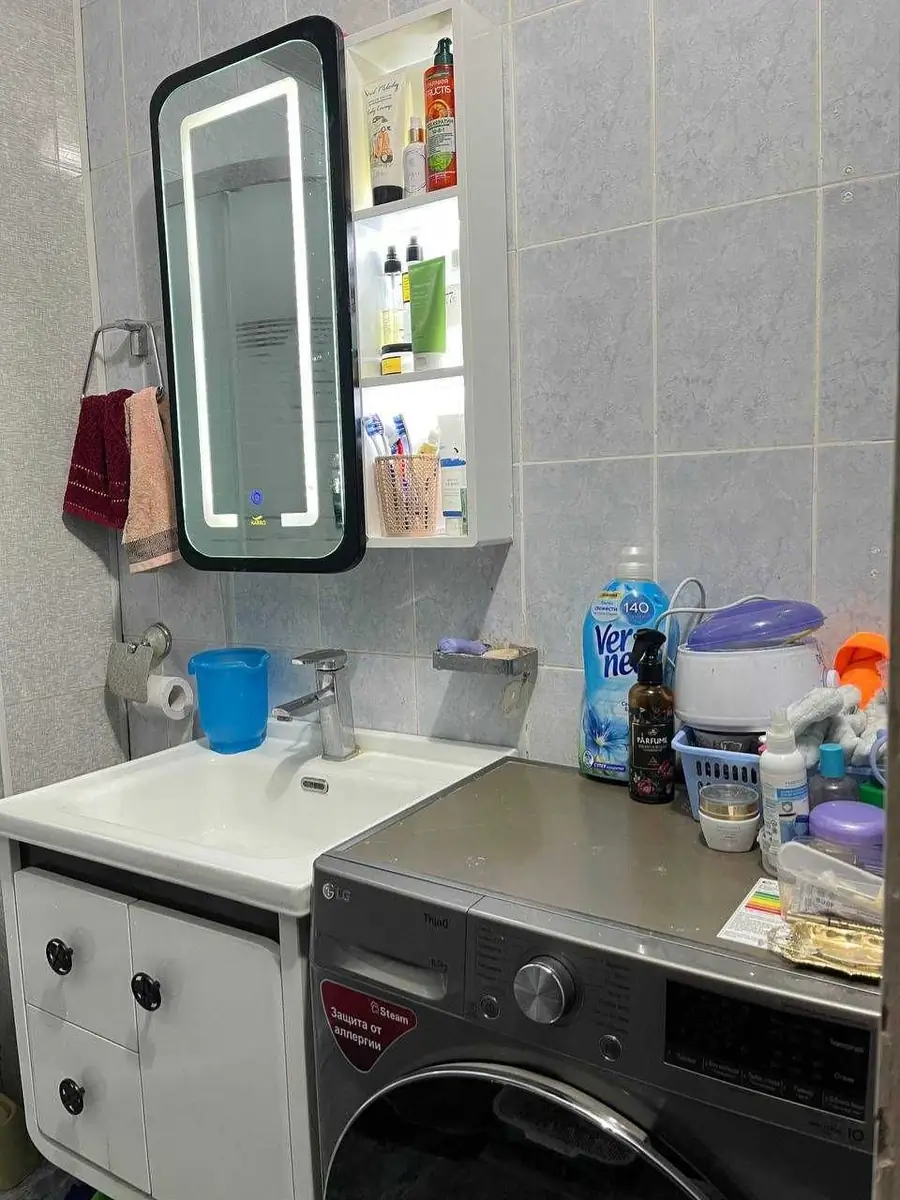 Продается 3-комнатная квартира − 78 м²