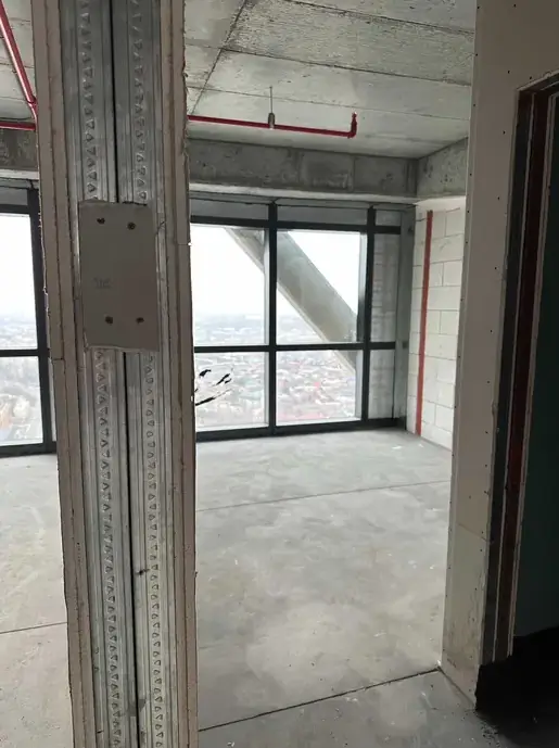 Продается 2-комнатная квартира − 66 м²