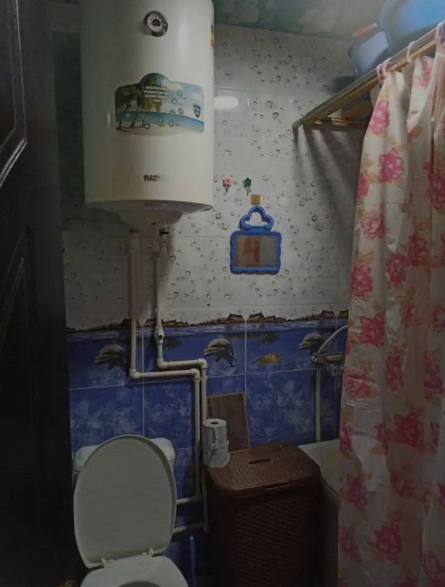 1 xonali kvartira sotiladi − 32 m²