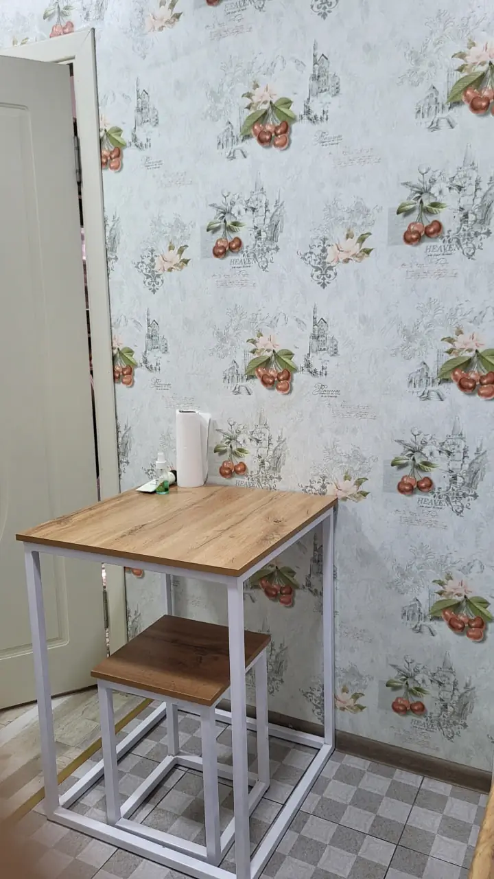 1 xonali kvartira sotiladi − 20 m²