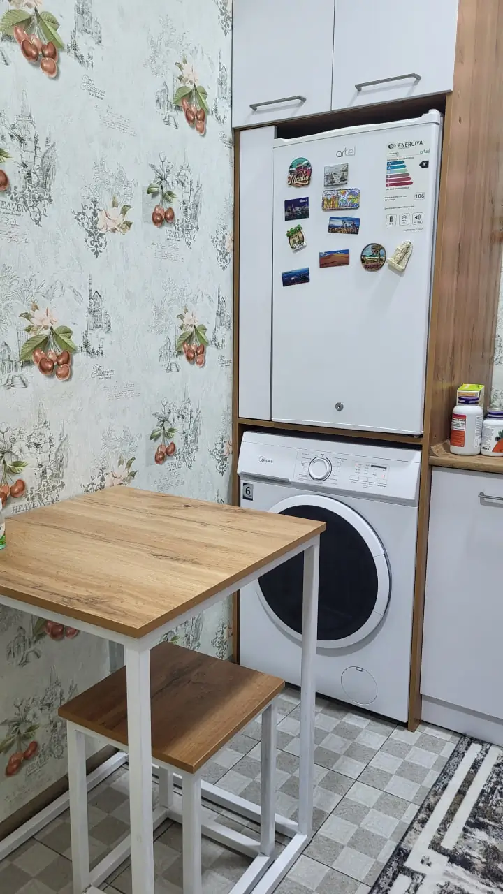 1 xonali kvartira sotiladi − 20 m²