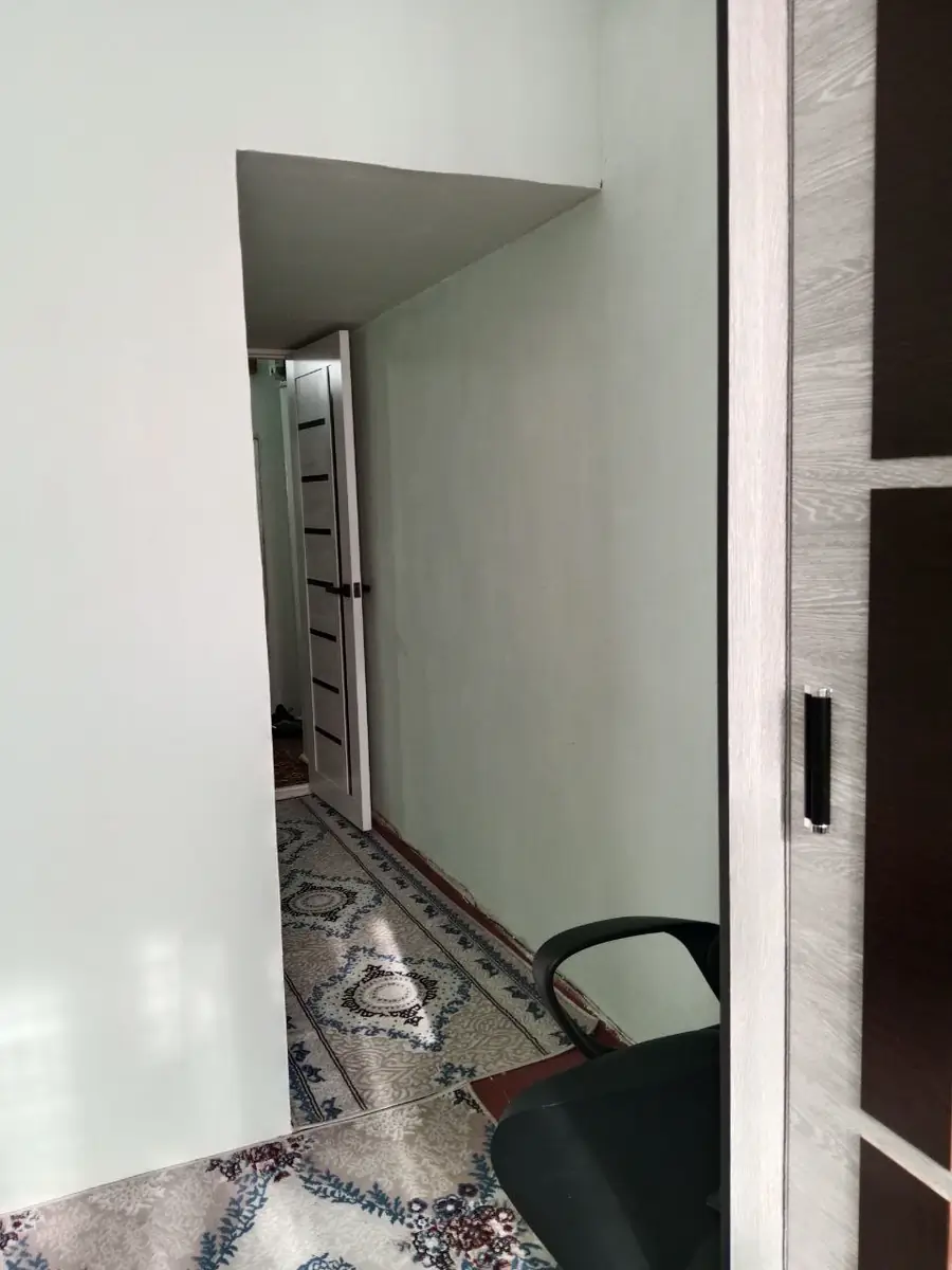 1 xonali kvartira sotiladi − 34.3 m²