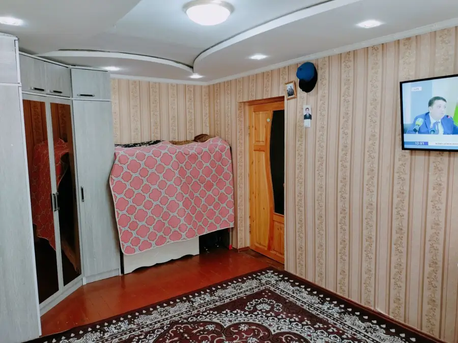 1 xonali kvartira sotiladi − 29 m²