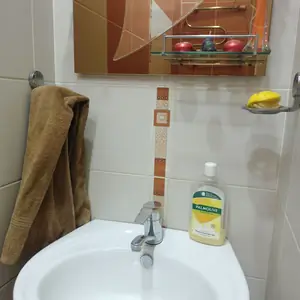 Продается 3-комнатная квартира − 80 м²