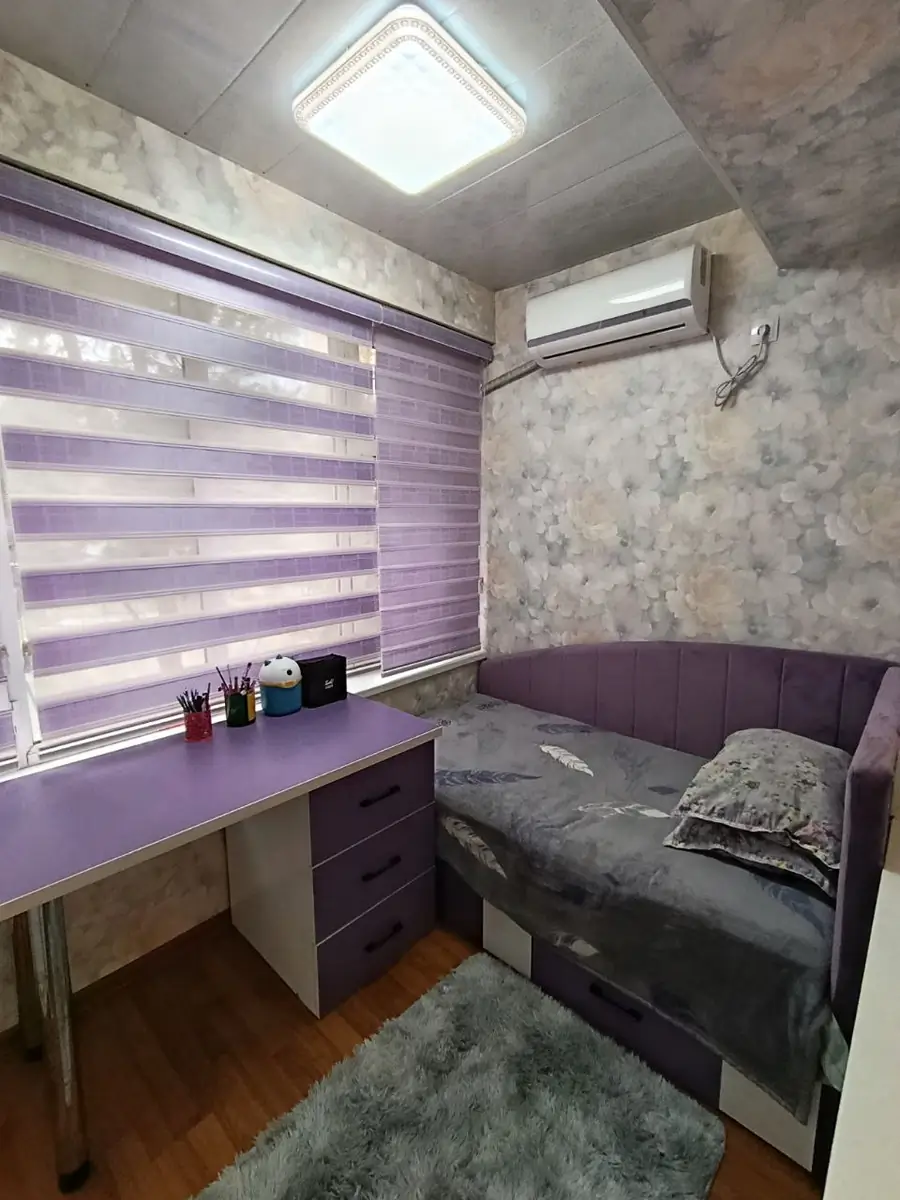 Продается 2-комнатная квартира − 75 м²