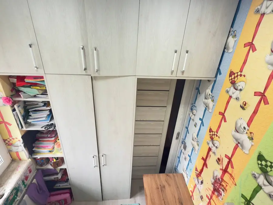 2 xonali kvartira sotiladi − 41 m²