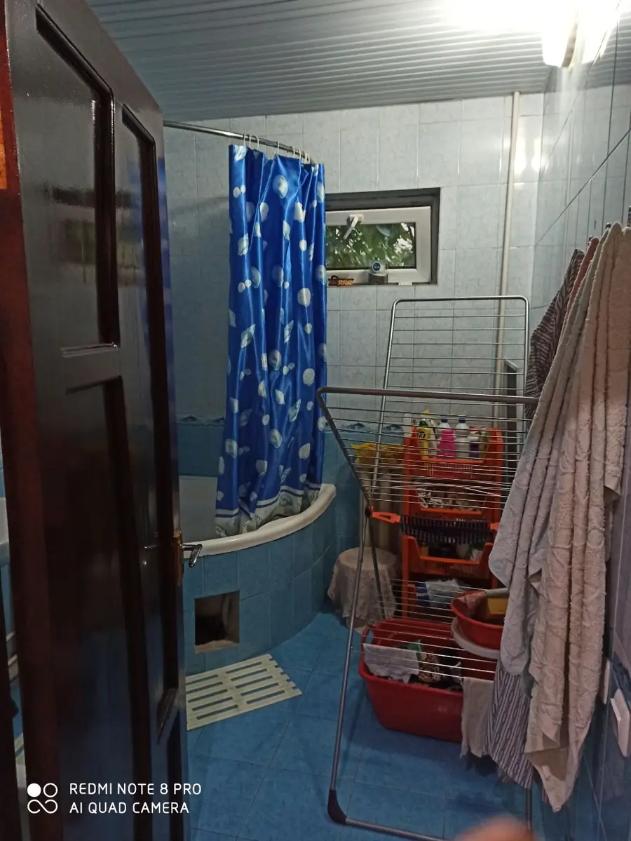 2 xonali kvartira sotiladi − 60 m²