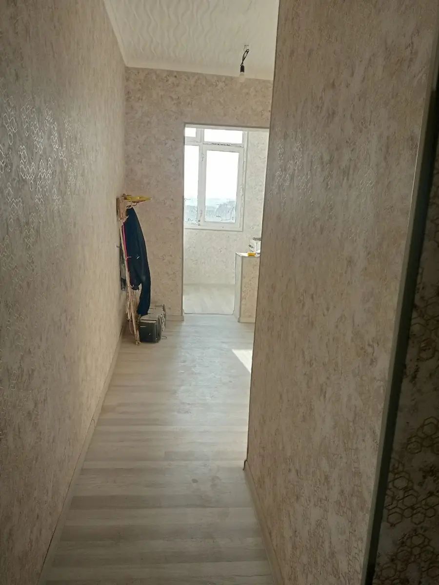 2 xonali kvartira sotiladi − 56.4 m²